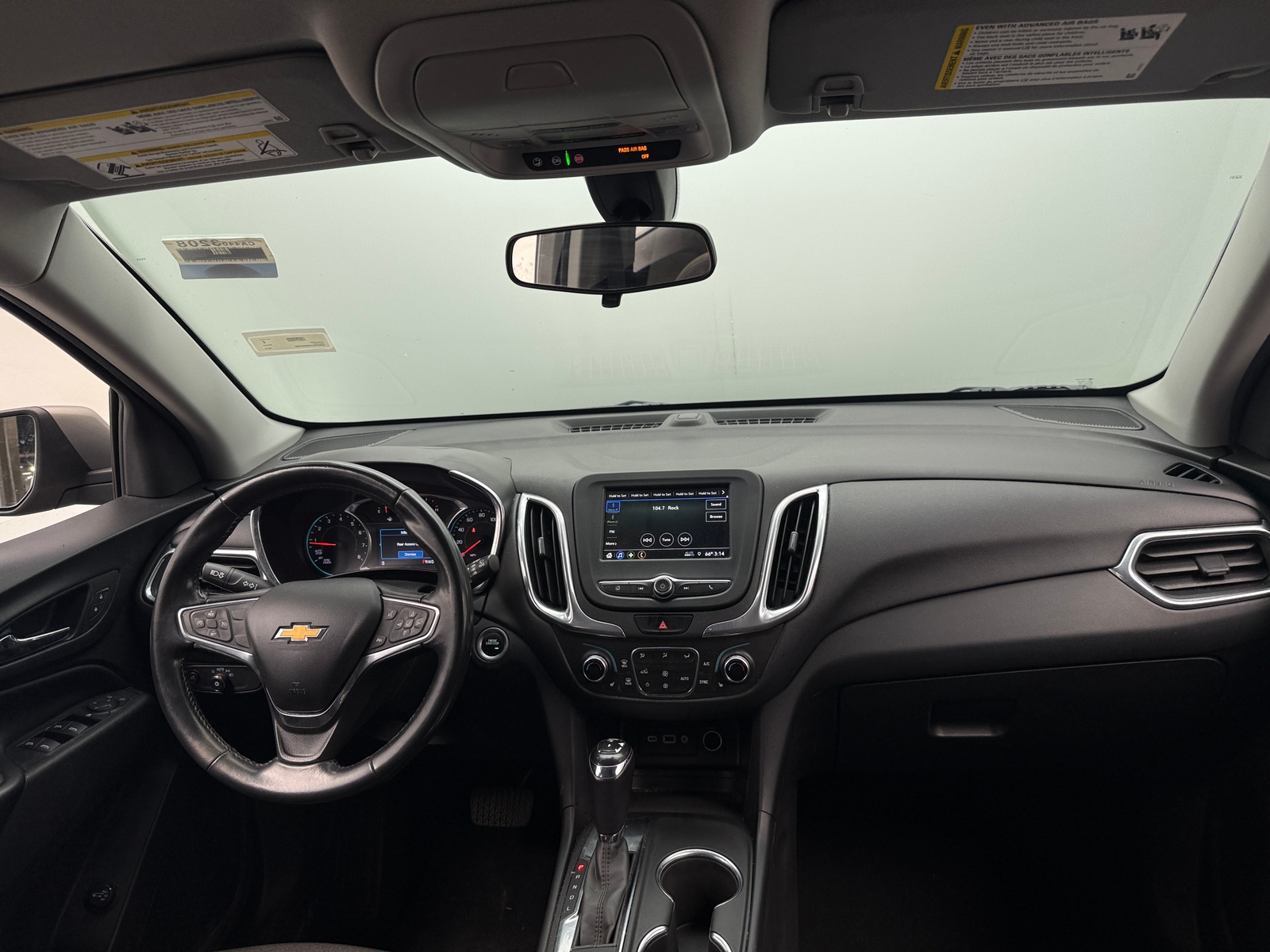 Thumbnail: 2019 Chevrolet Equinox - 3