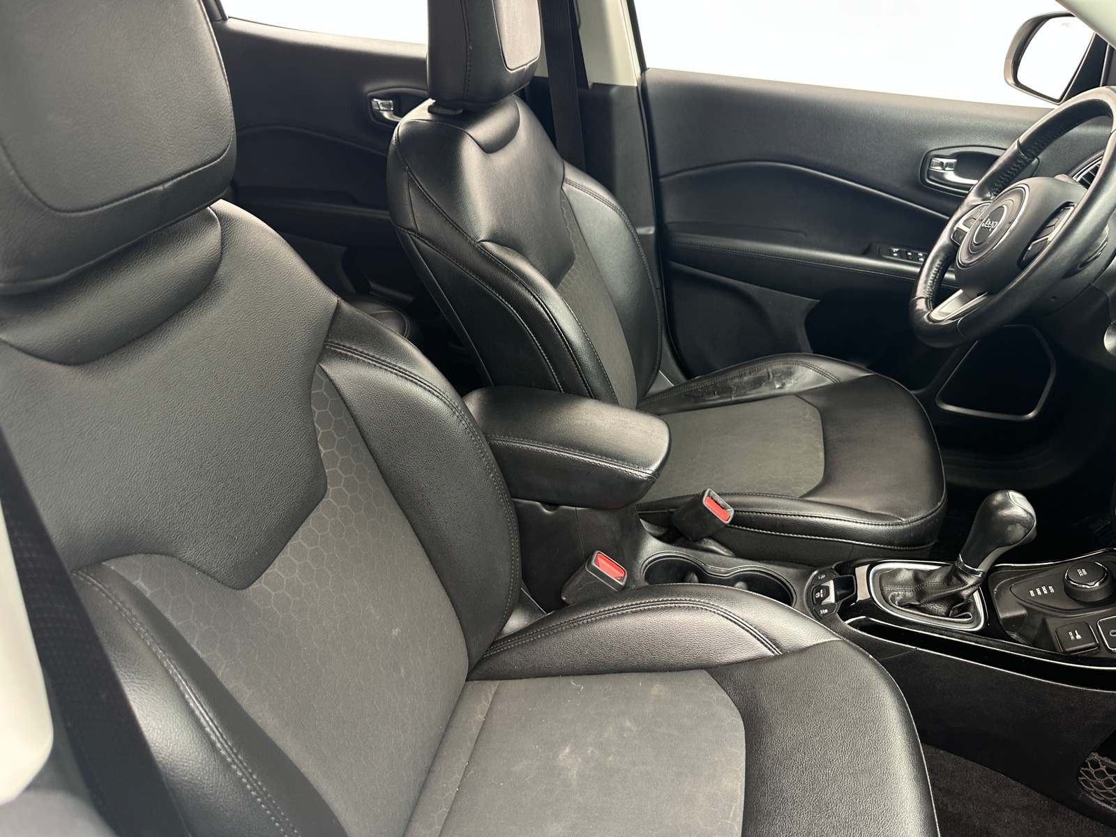 Thumbnail: 2019 Jeep Compass - 2