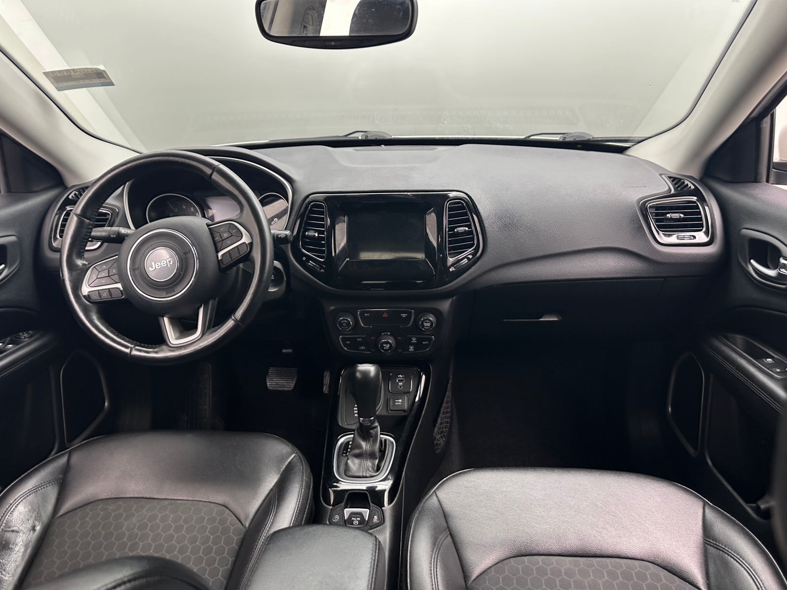 Thumbnail: 2019 Jeep Compass - 3