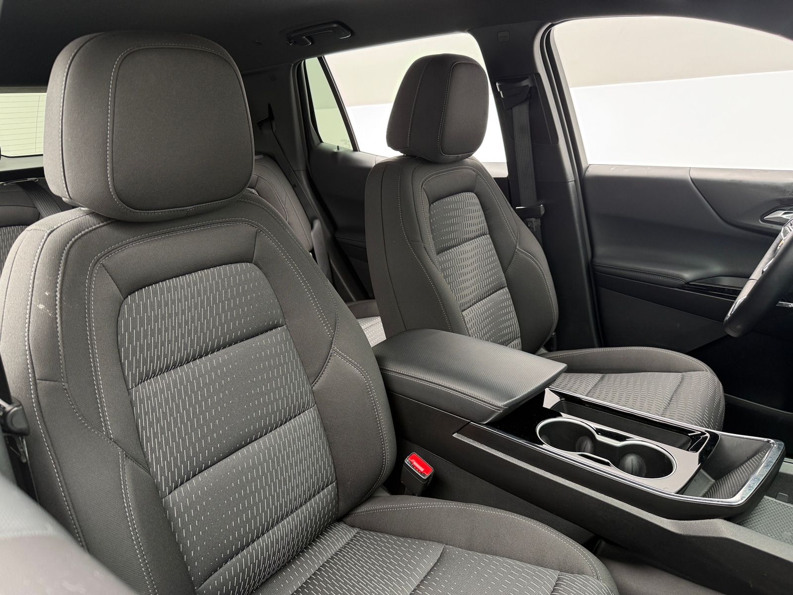 Thumbnail: 2025 Chevrolet Equinox - 2