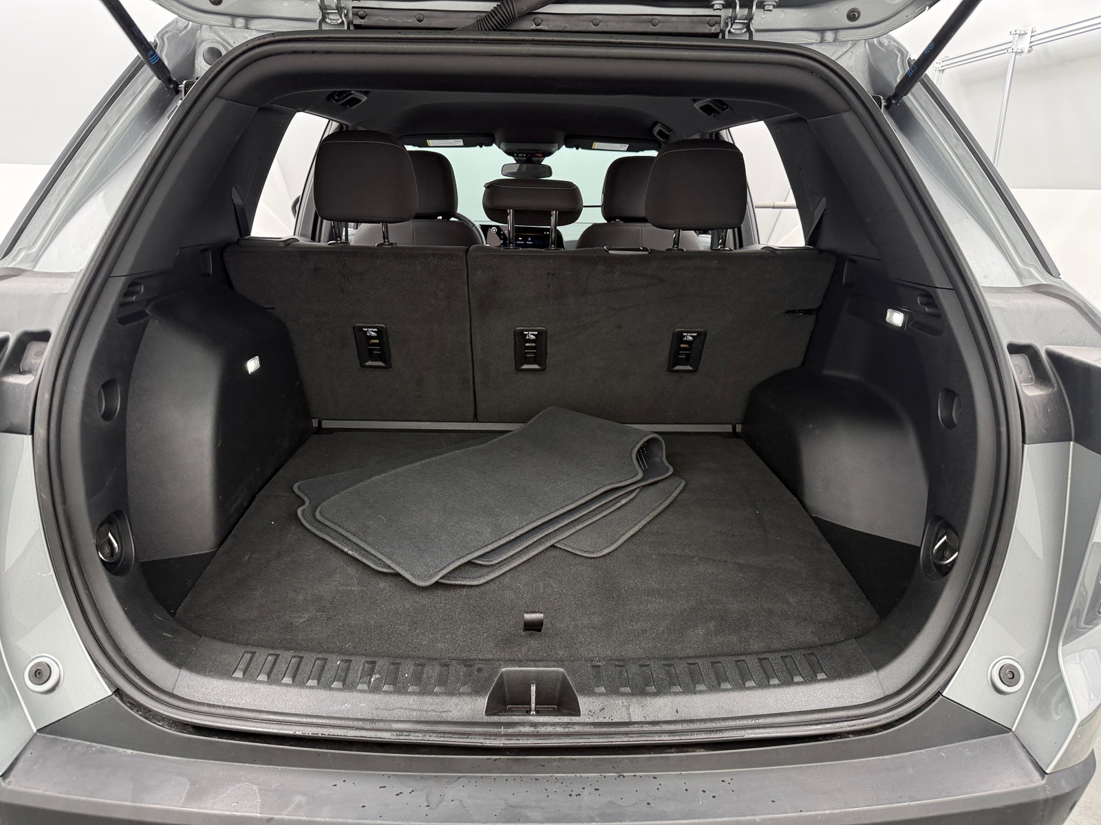 Thumbnail: 2025 Chevrolet Equinox - 7