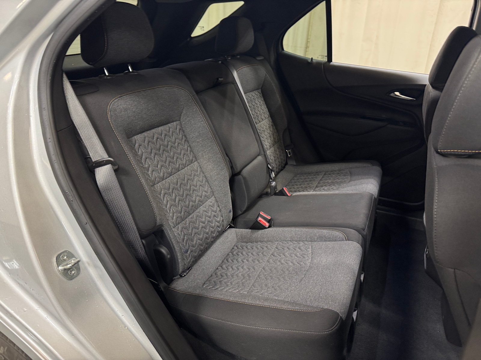 Thumbnail: 2022 Chevrolet Equinox - 6