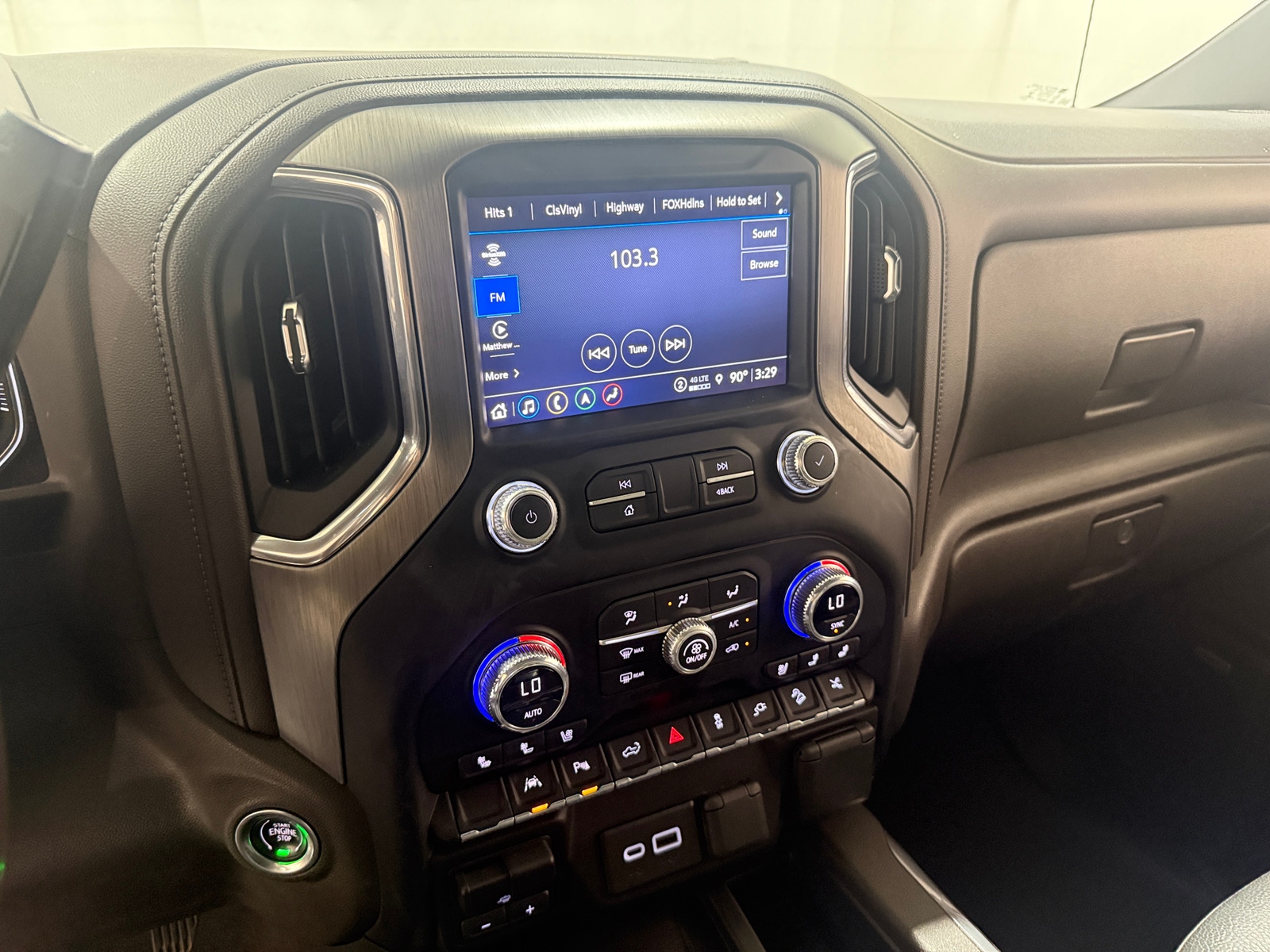 Thumbnail: 2022 GMC Sierra 1500 - 3