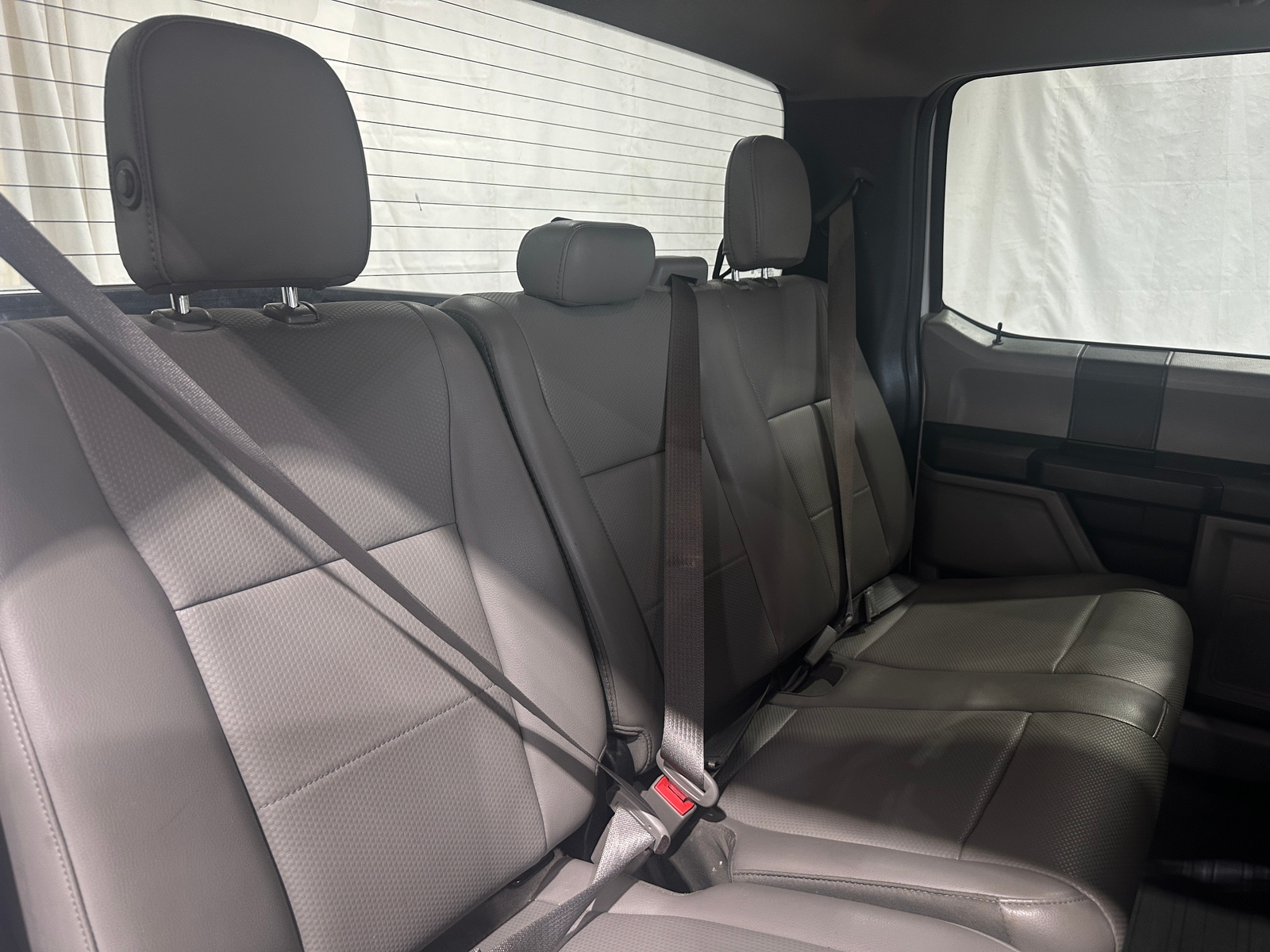 Thumbnail: 2019 Ford Econoline - 6