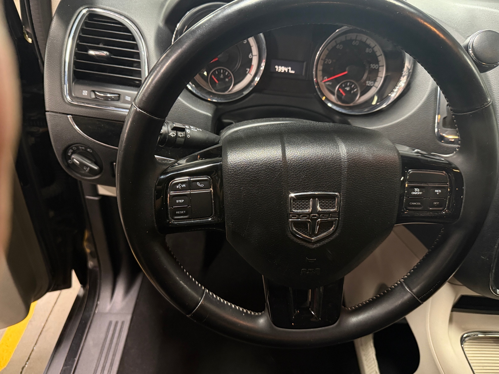 Thumbnail: 2019 Dodge Grand Caravan - 4