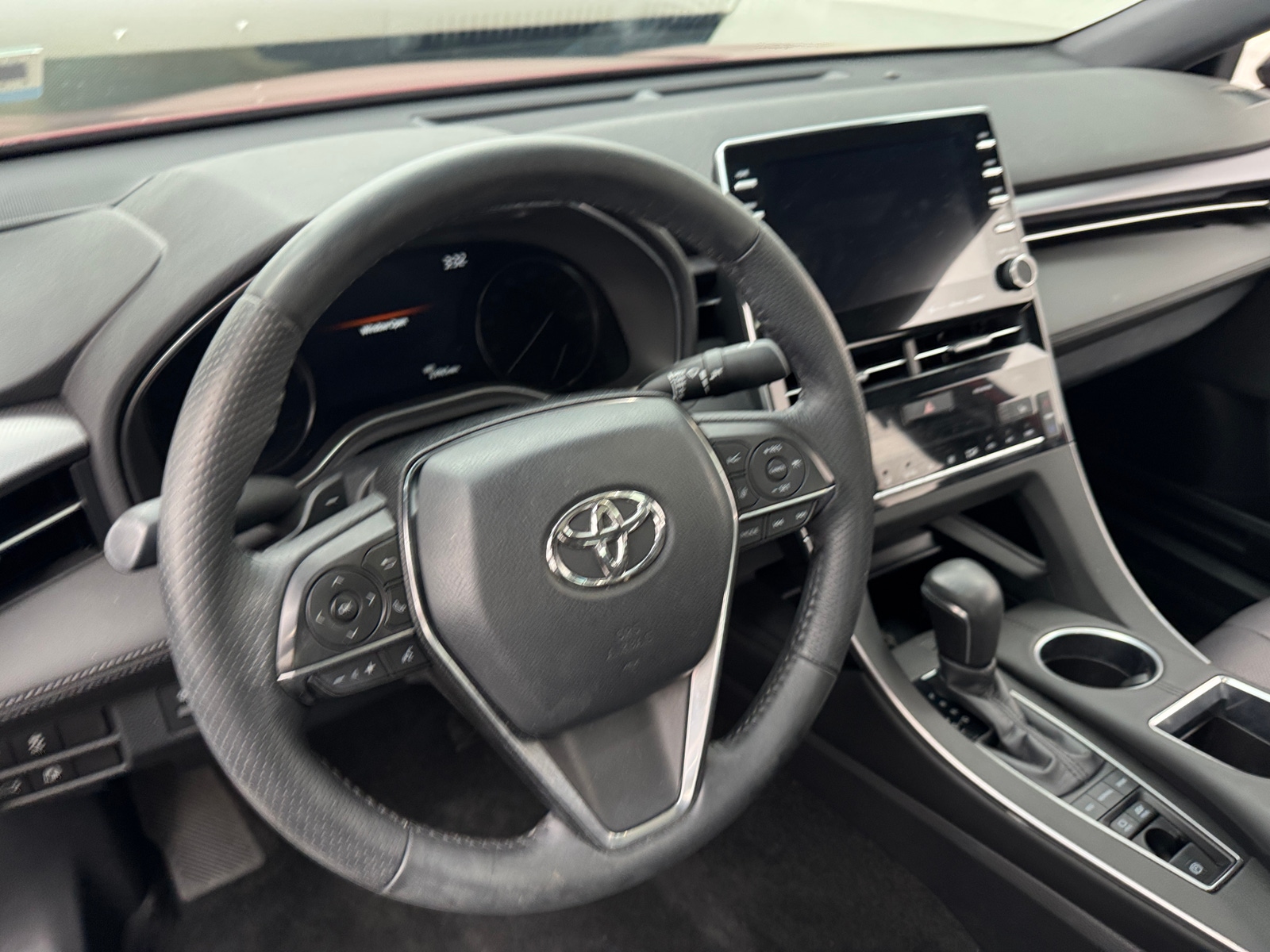 Thumbnail: 2020 Toyota Avalon - 4
