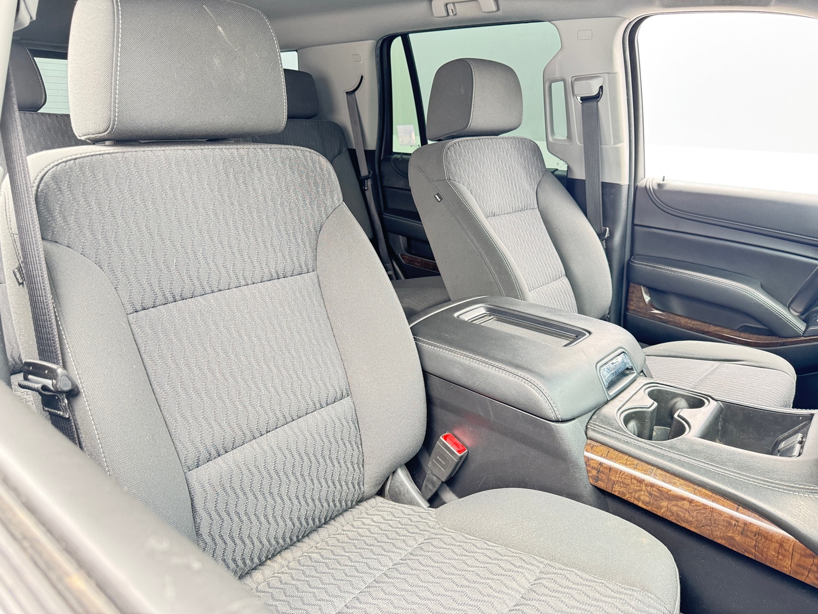 Thumbnail: 2019 Chevrolet Tahoe - 2