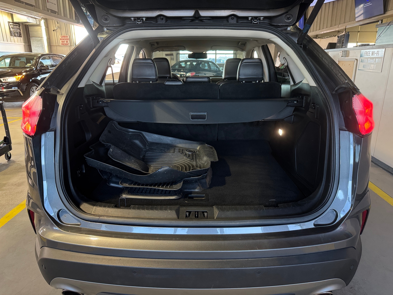 Thumbnail: 2023 Ford Edge - 6