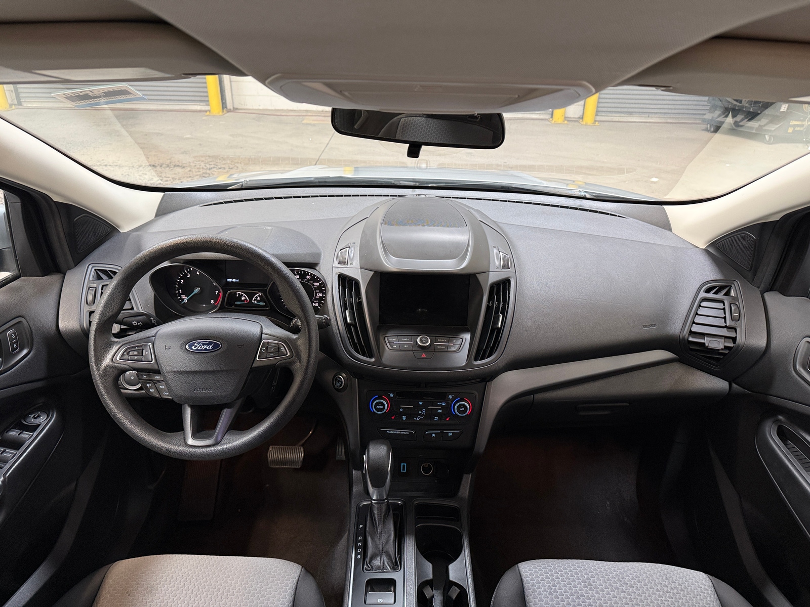 Thumbnail: 2019 Ford Escape - 3