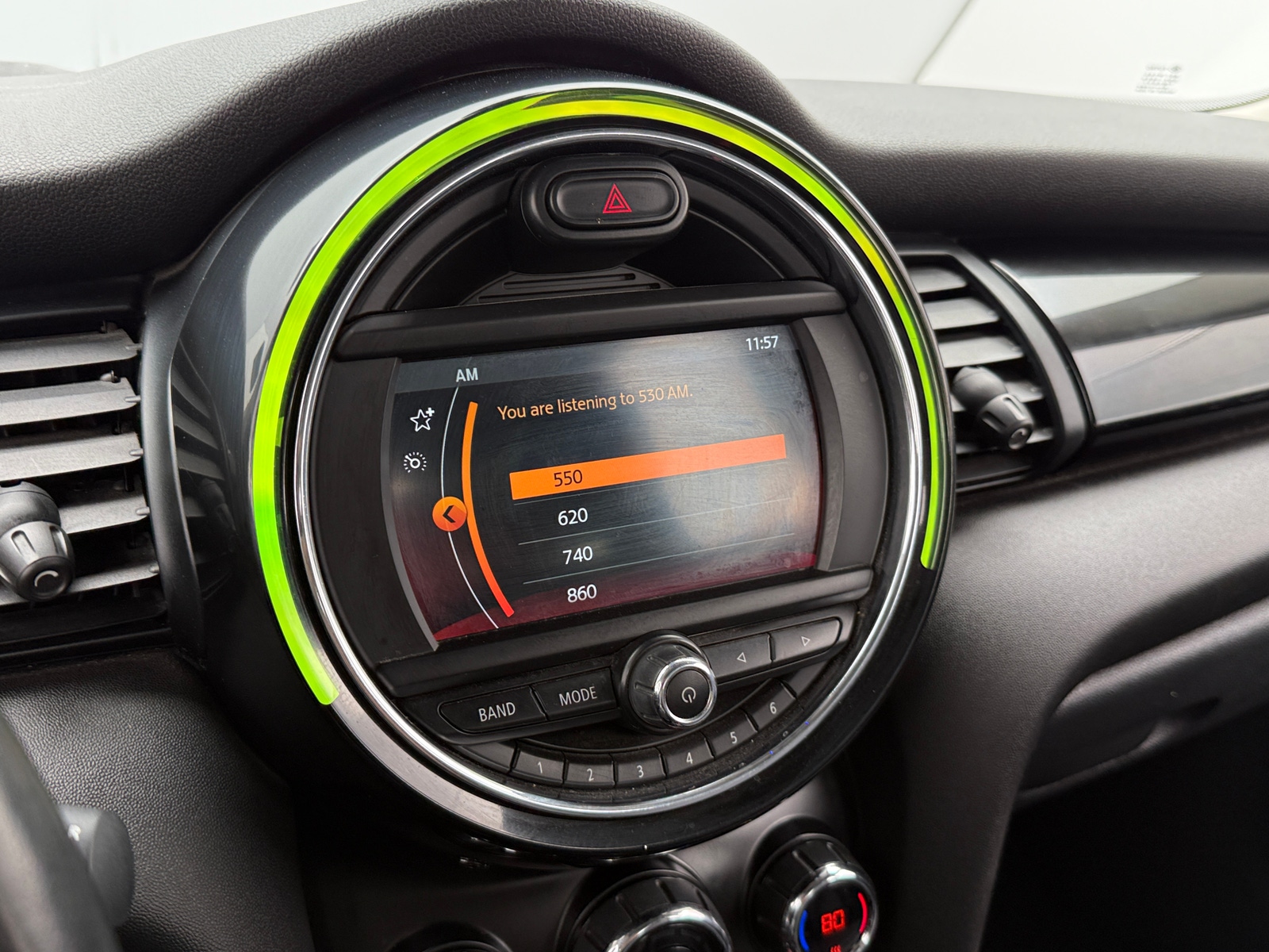 Thumbnail: 2019 MINI Cooper Hardtop - 4