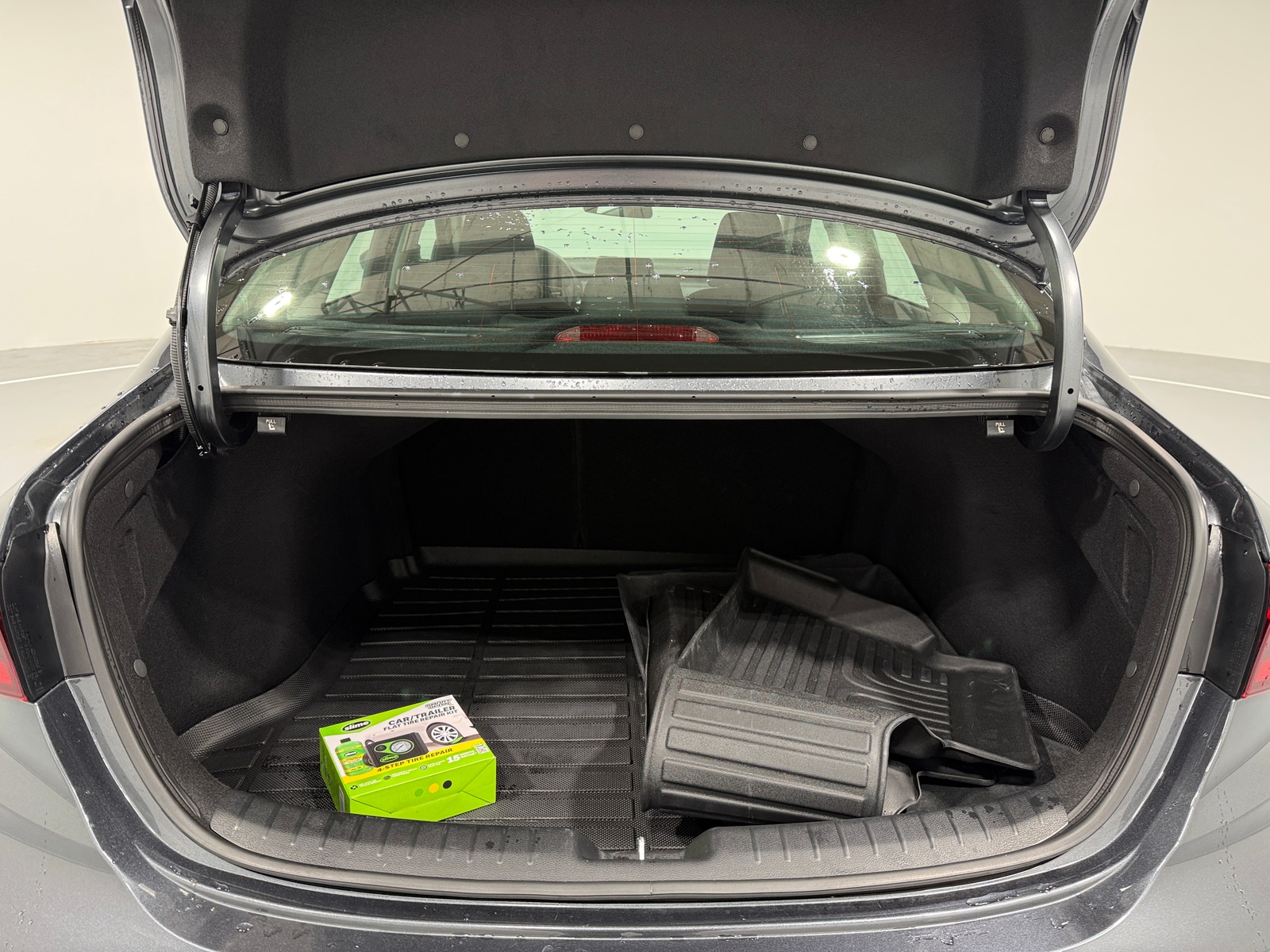 Thumbnail: 2024 Kia Forte - 7