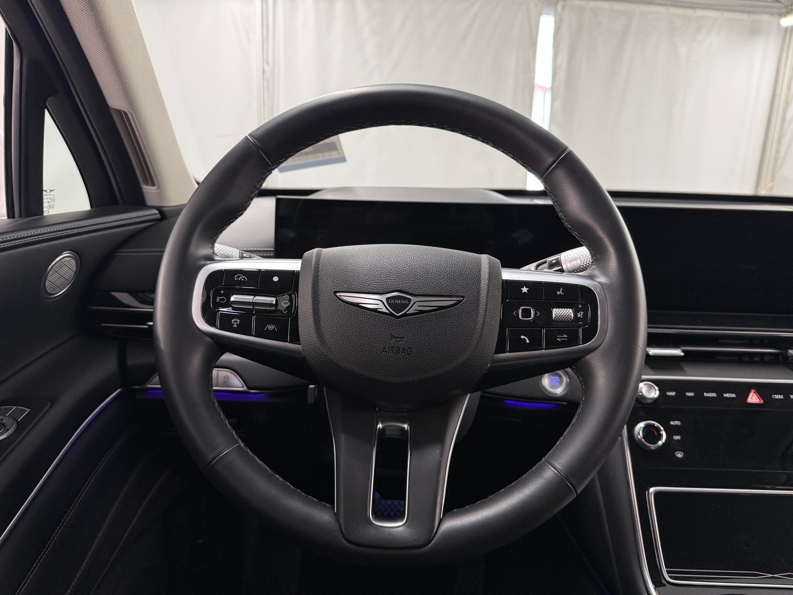 Thumbnail: 2025 Genesis GV80 - 4