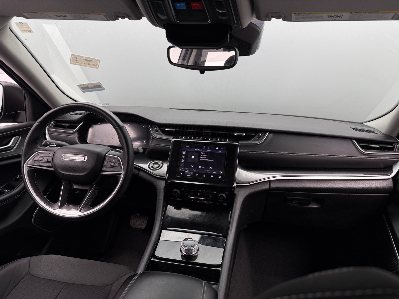 Thumbnail: 2022 Jeep Grand Cherokee L - 3