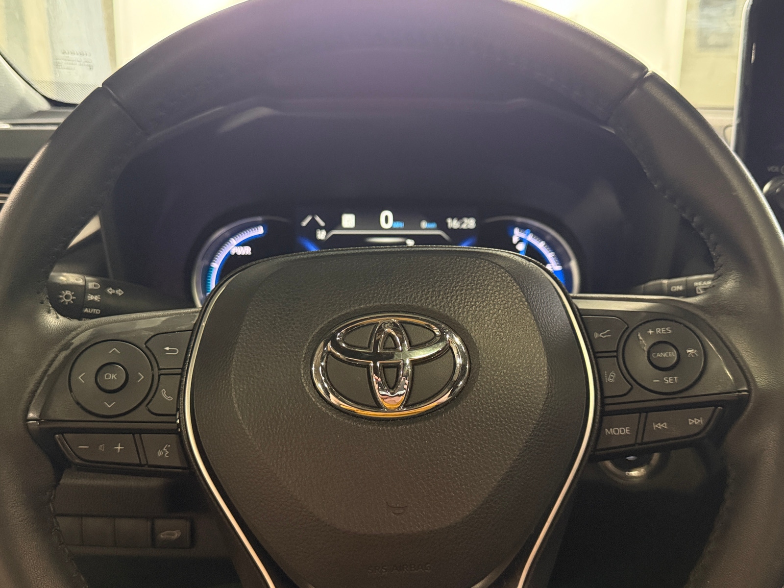 Thumbnail: 2024 Toyota RAV4 - 4