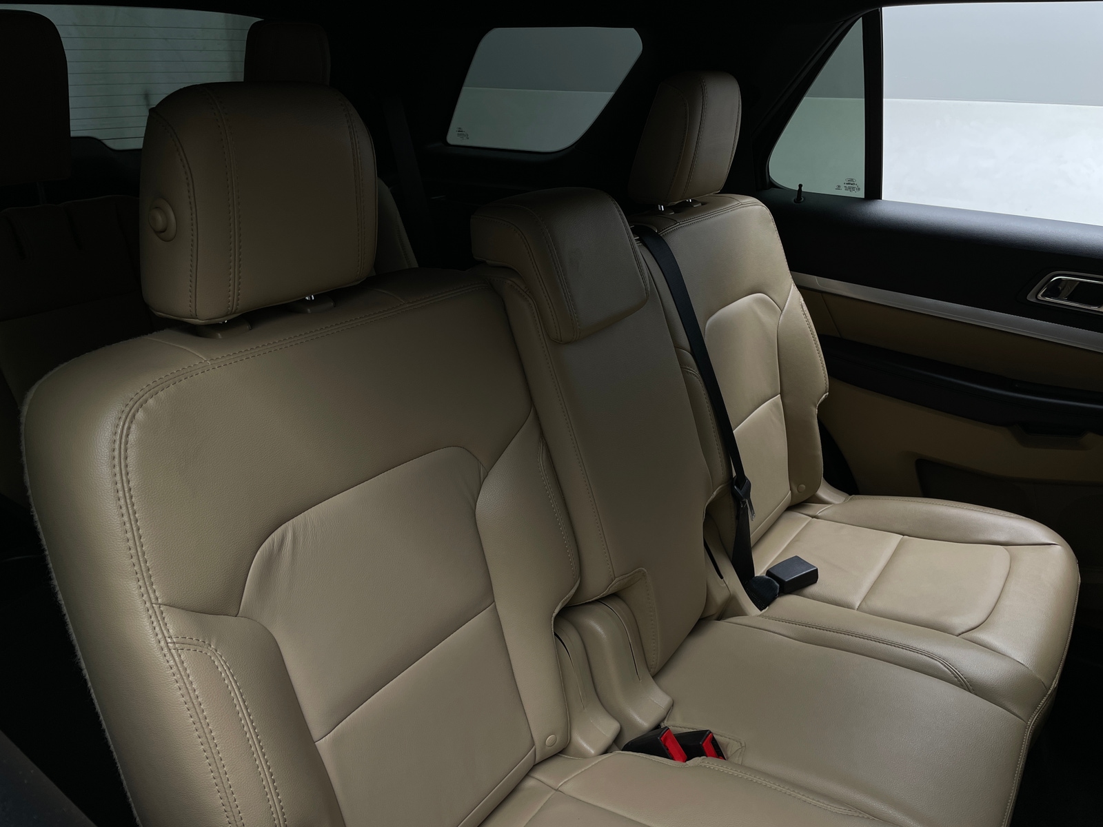 Thumbnail: 2017 Ford Explorer - 5