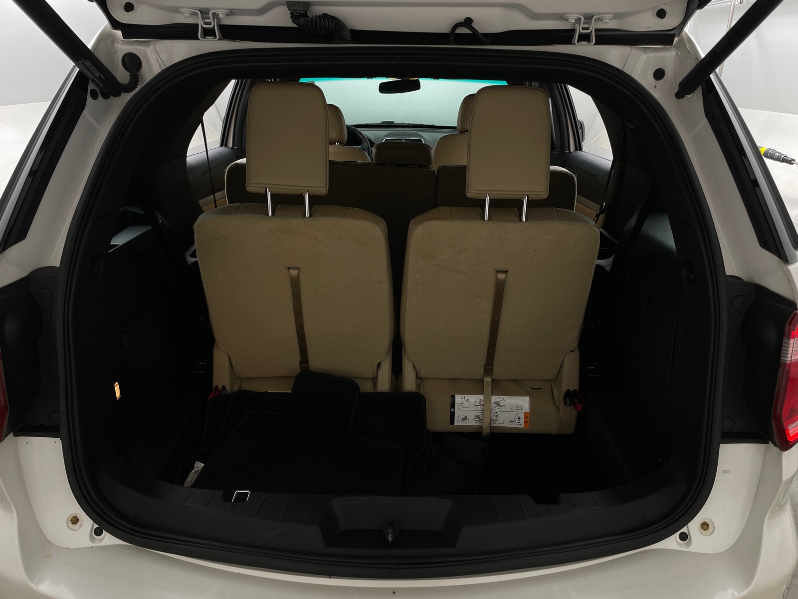 Thumbnail: 2017 Ford Explorer - 6