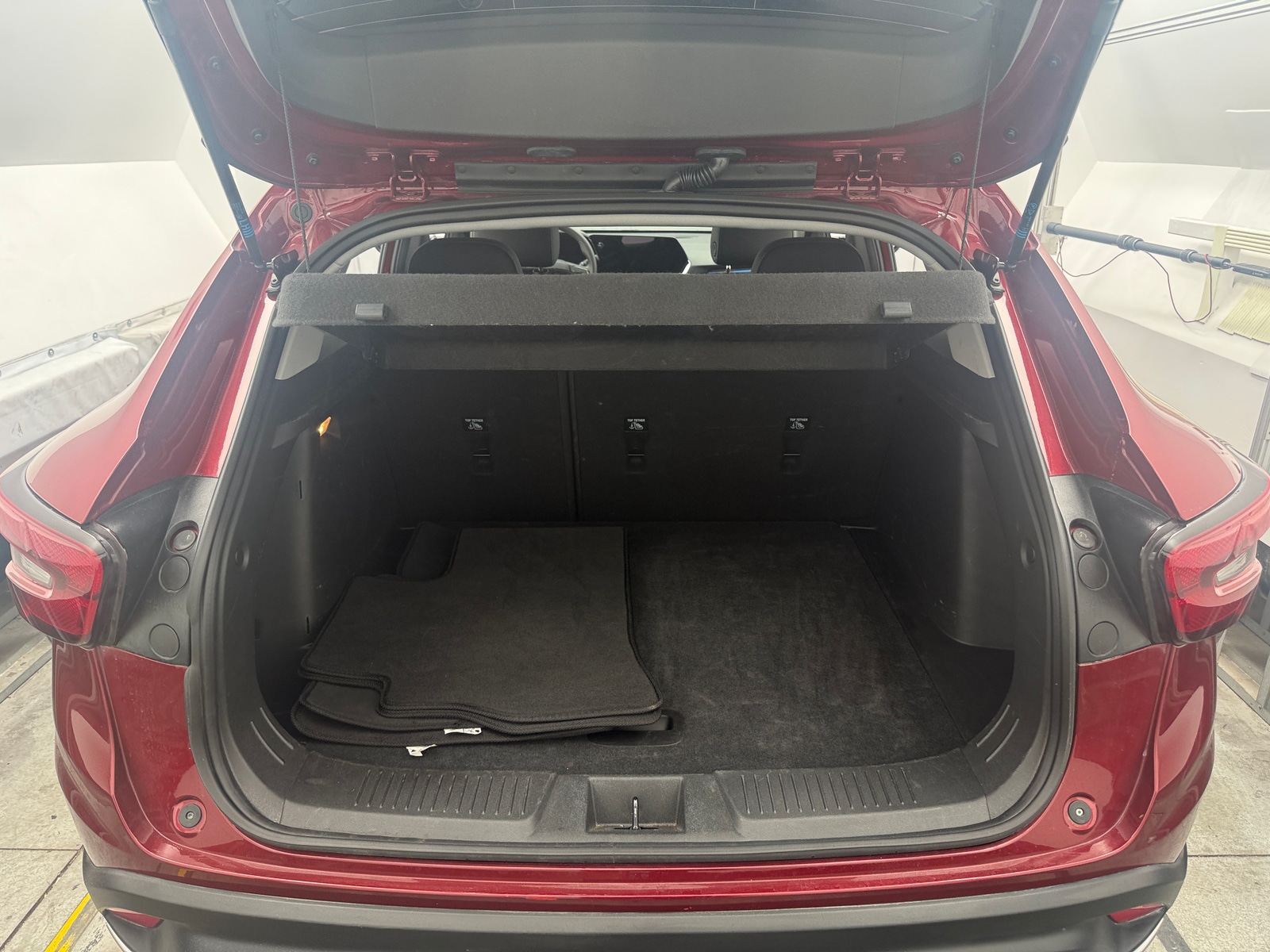 Thumbnail: 2025 Chevrolet Trax - 7