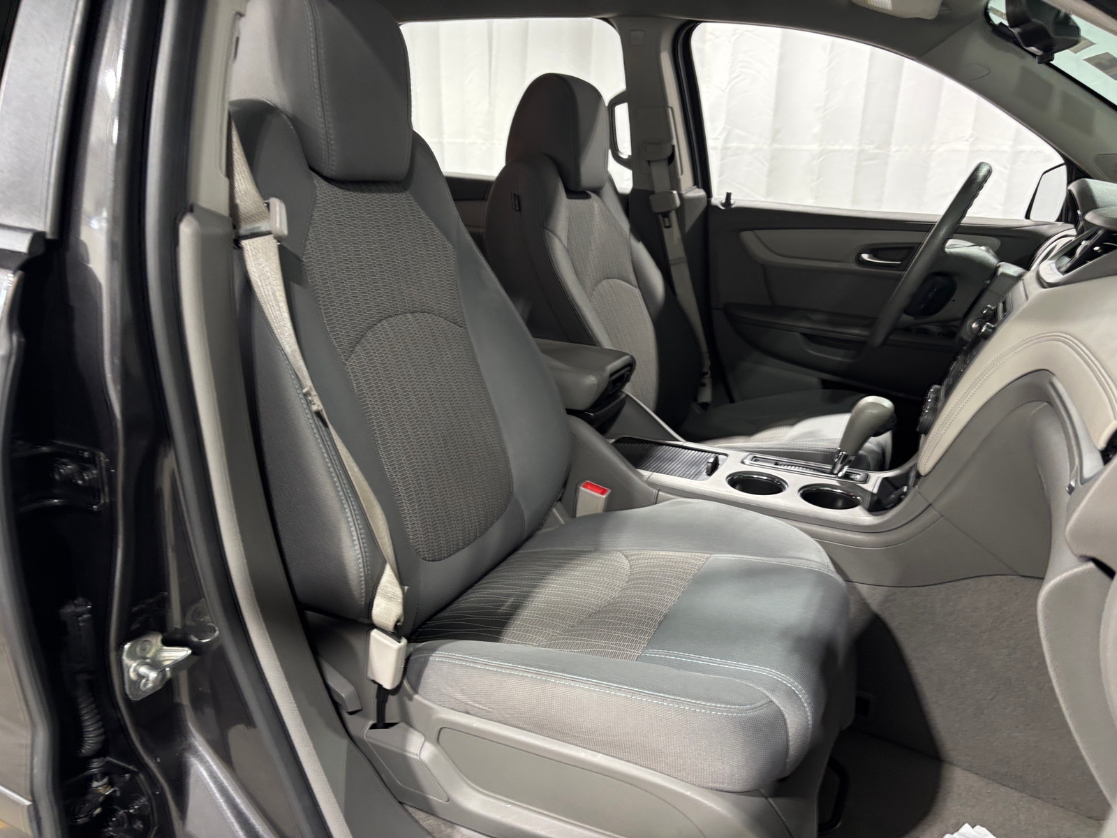 Thumbnail: 2016 Chevrolet Traverse - 2