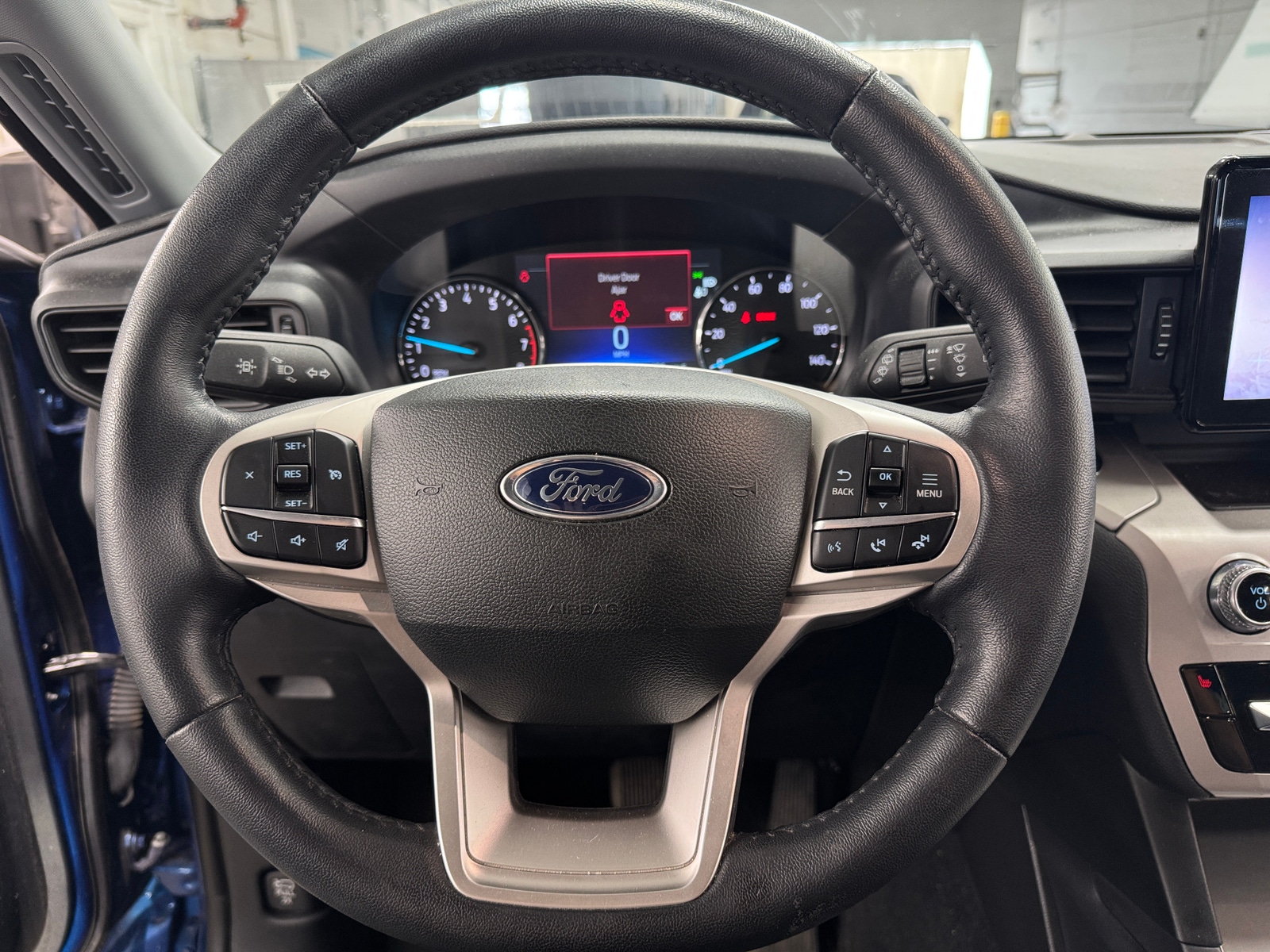 Thumbnail: 2023 Ford Explorer - 5