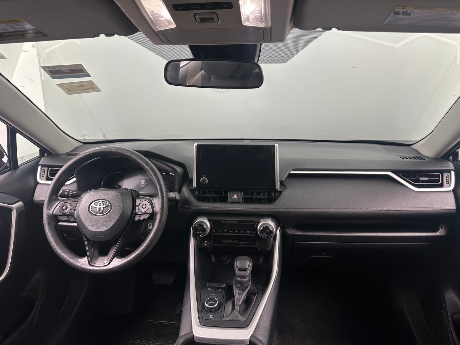 Thumbnail: 2025 Toyota RAV4 - 3