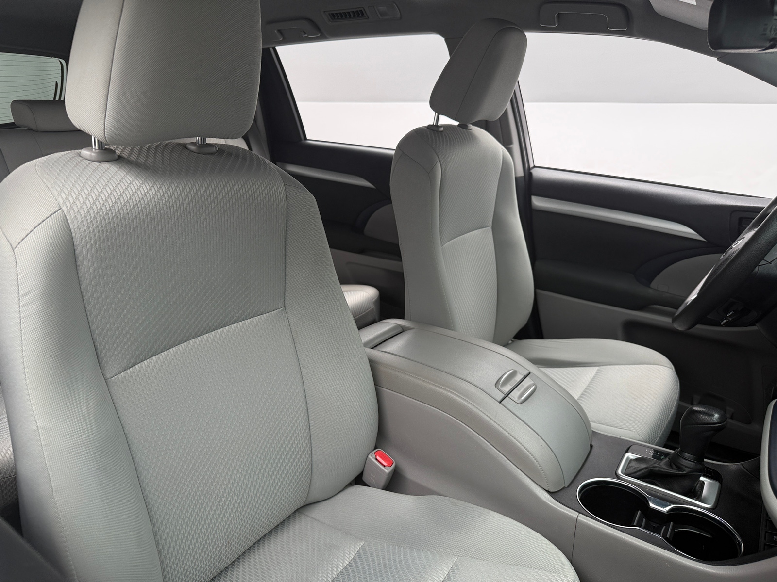 Thumbnail: 2019 Toyota Highlander - 2