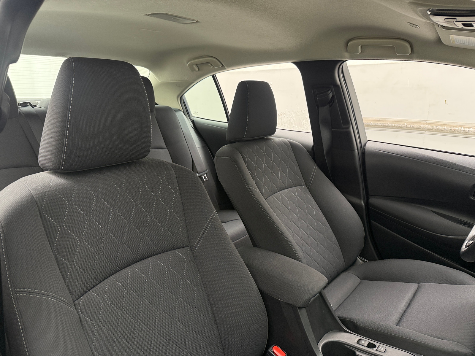 Thumbnail: 2025 Toyota Corolla - 2