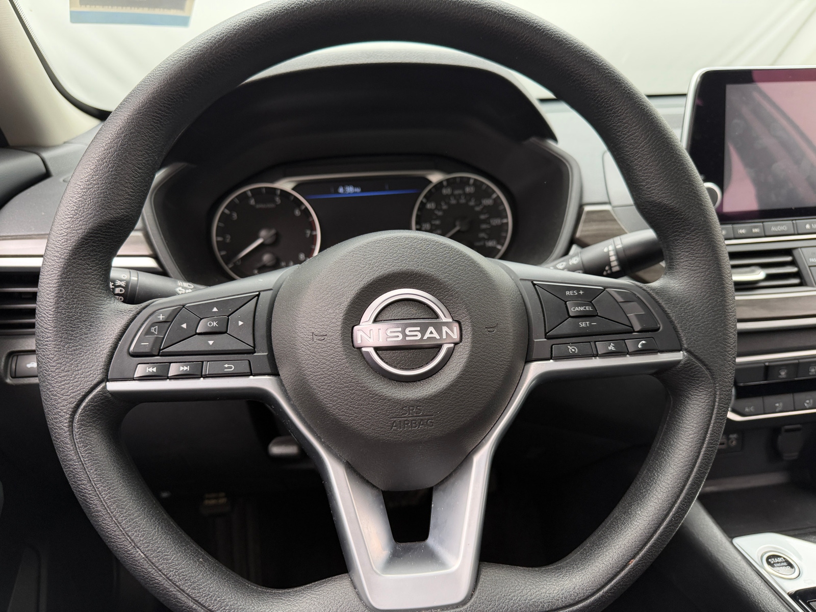 Thumbnail: 2025 Nissan Altima - 5