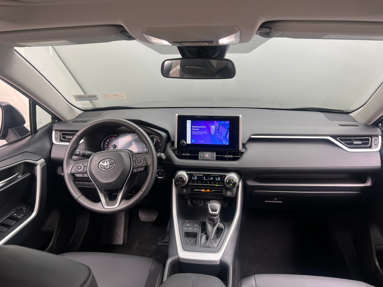 Thumbnail: 2025 Toyota RAV4 - 2