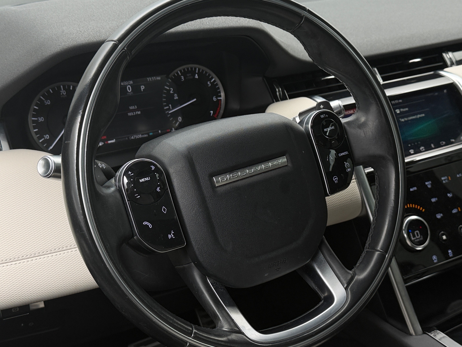 Thumbnail: 2020 Land Rover Discovery Sport - 4