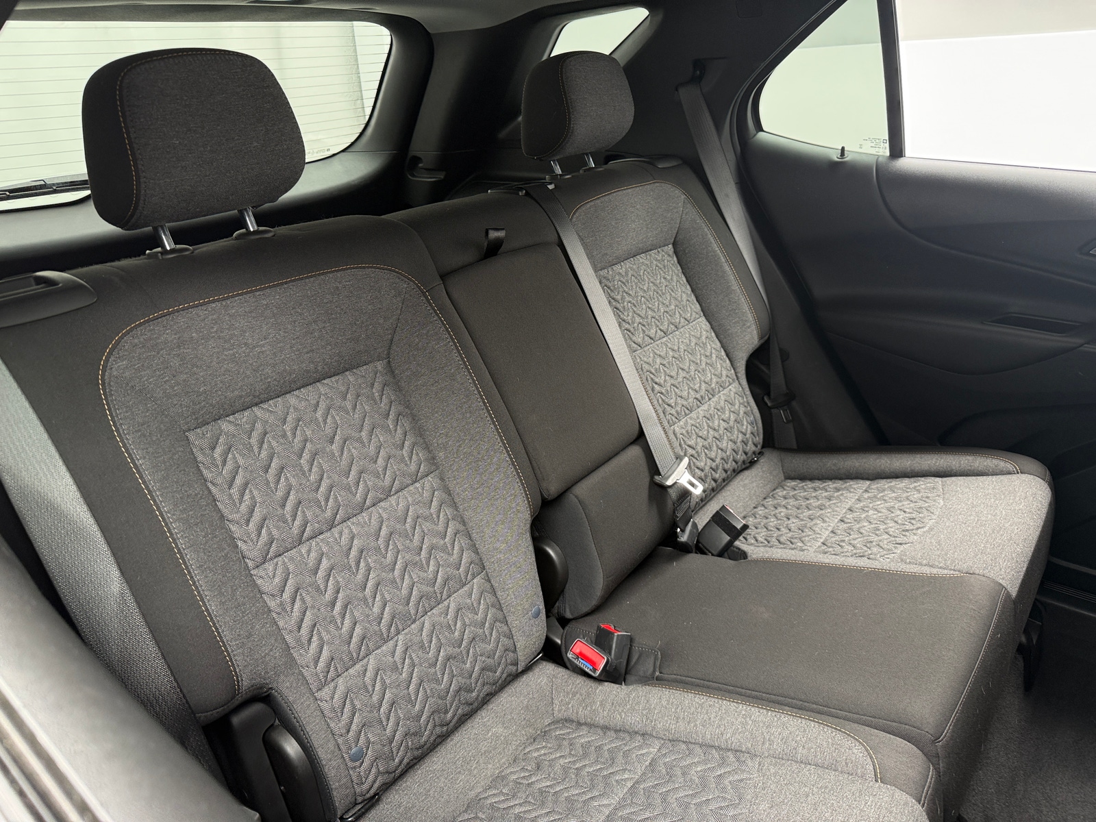 Thumbnail: 2022 Chevrolet Equinox - 6