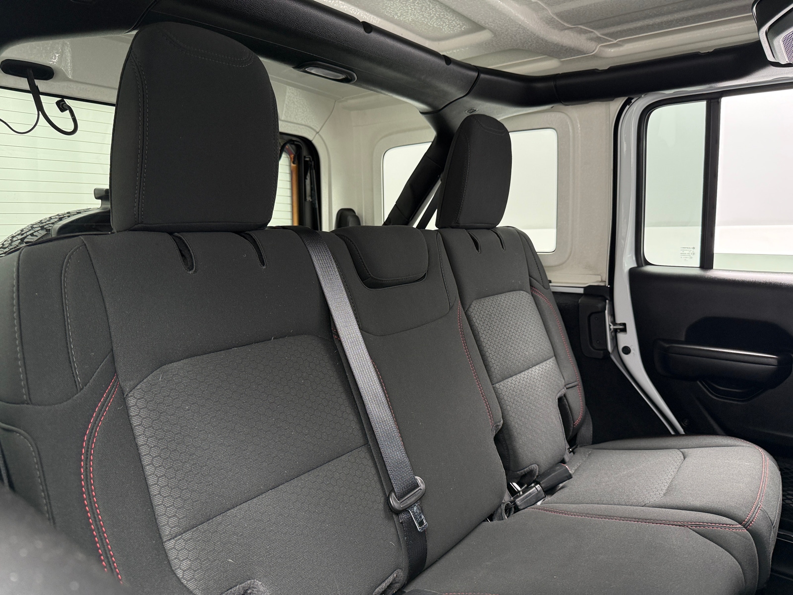 Thumbnail: 2021 Jeep Wrangler - 6