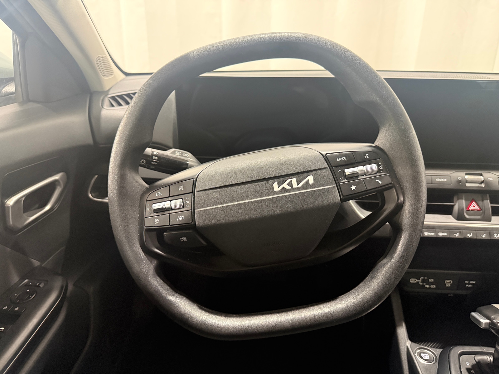 Thumbnail: 2025 Kia K4 - 5