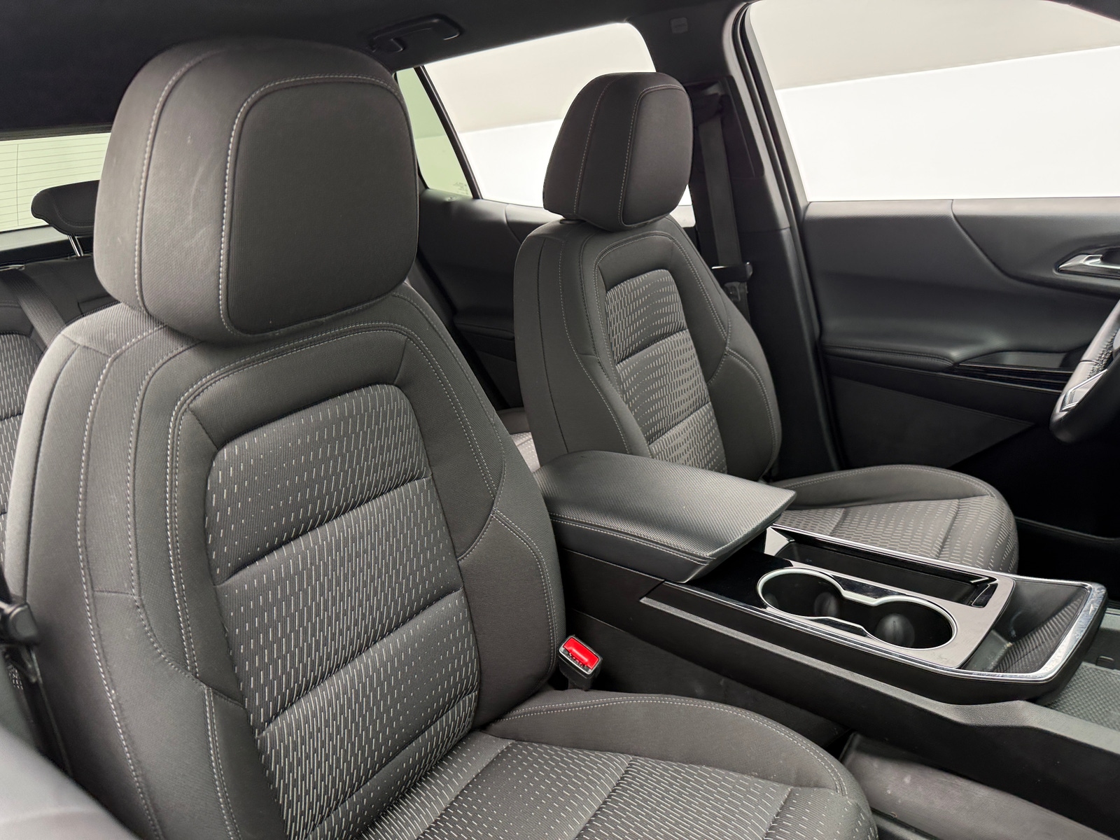 Thumbnail: 2025 Chevrolet Equinox - 2