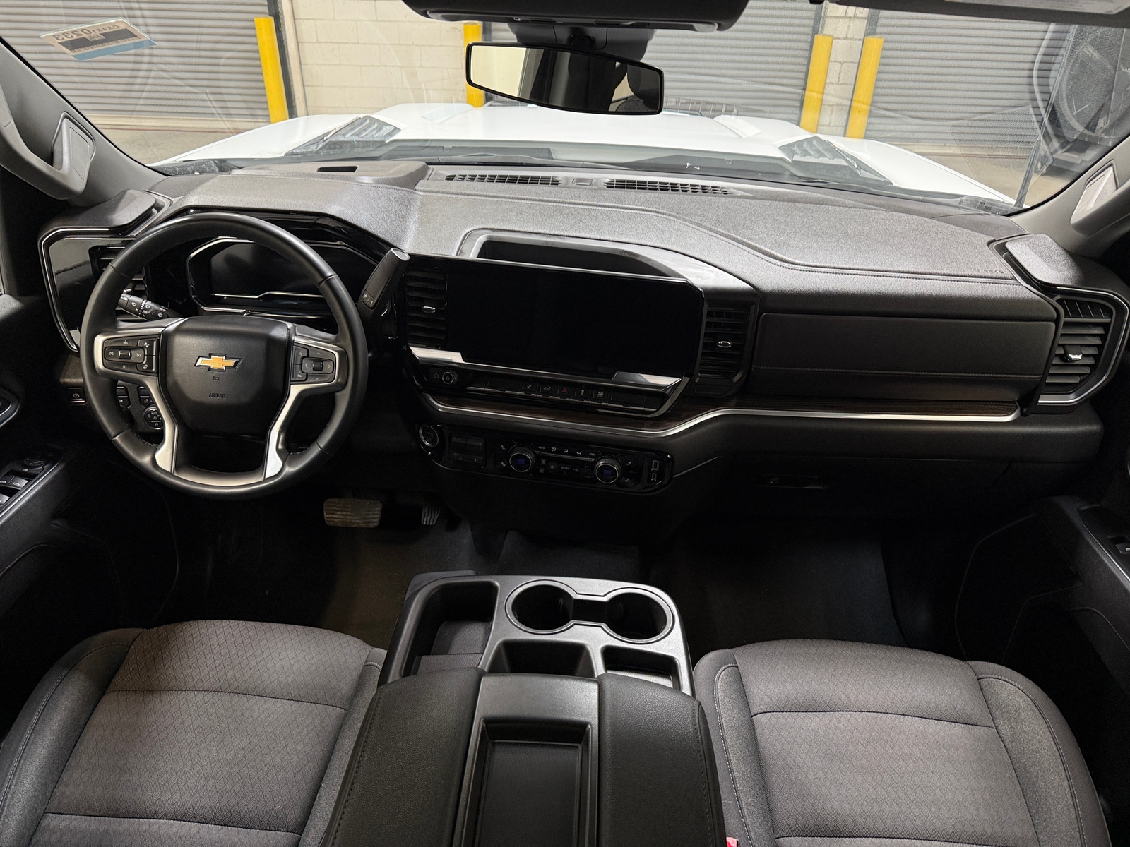 Thumbnail: 2025 Chevrolet Silverado 2500 - 3