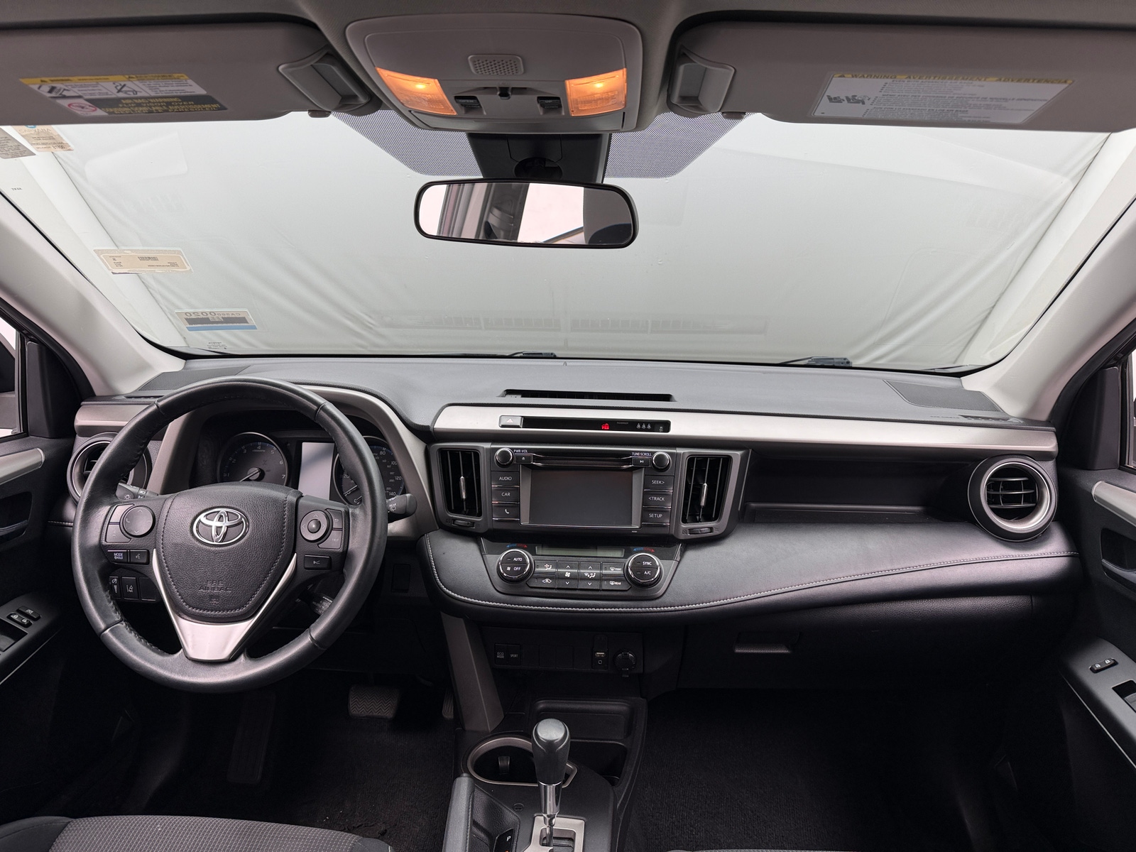 Thumbnail: 2018 Toyota RAV4 - 3