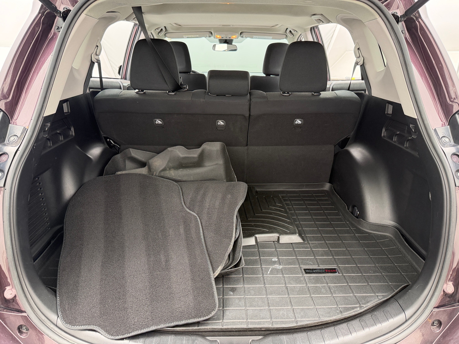 Thumbnail: 2018 Toyota RAV4 - 7