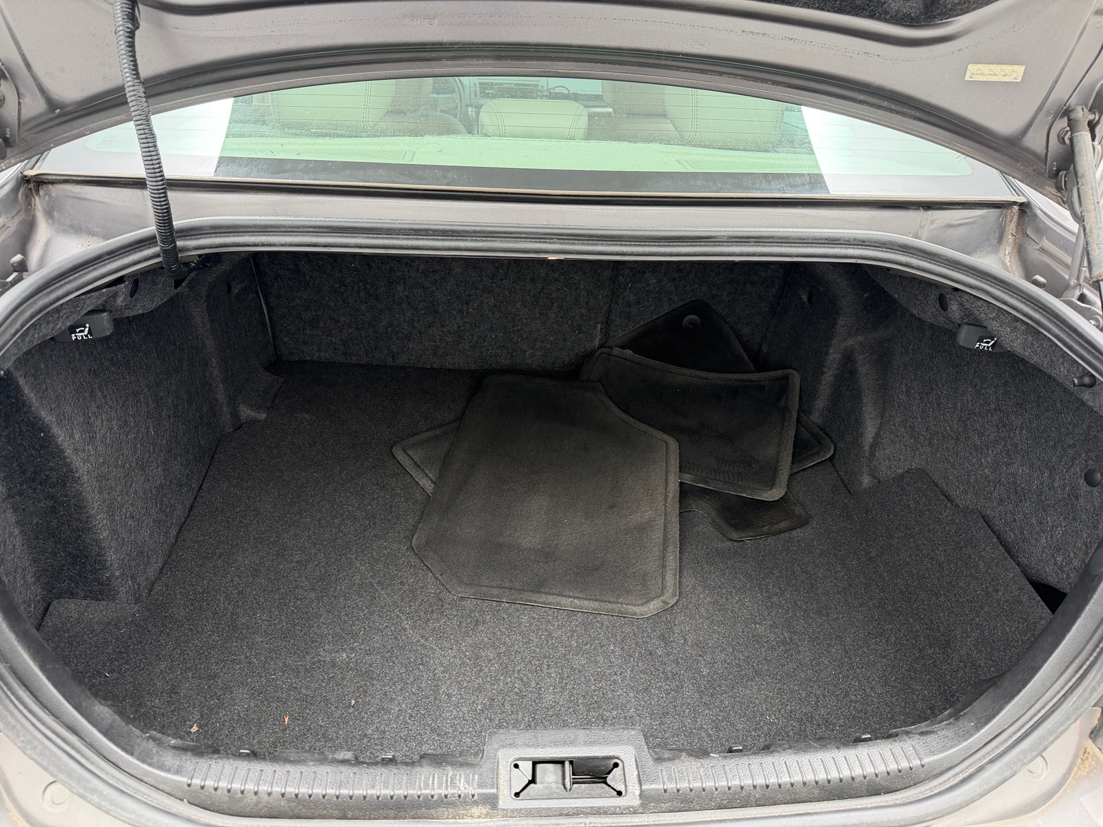 Thumbnail: 2012 Ford Fusion - 6