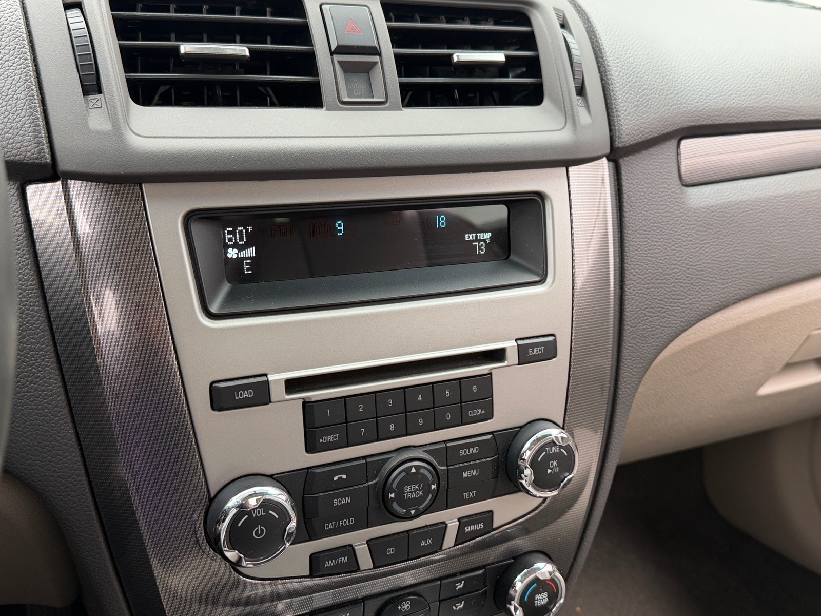 Thumbnail: 2012 Ford Fusion - 3