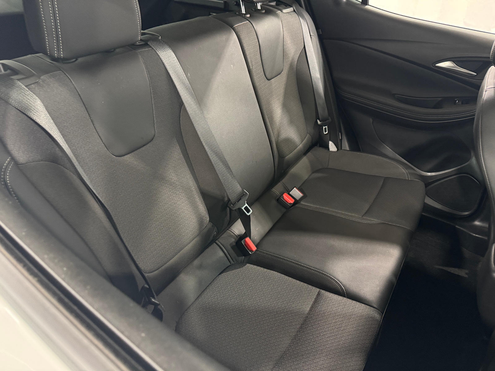 Thumbnail: 2025 Buick Encore GX - 5