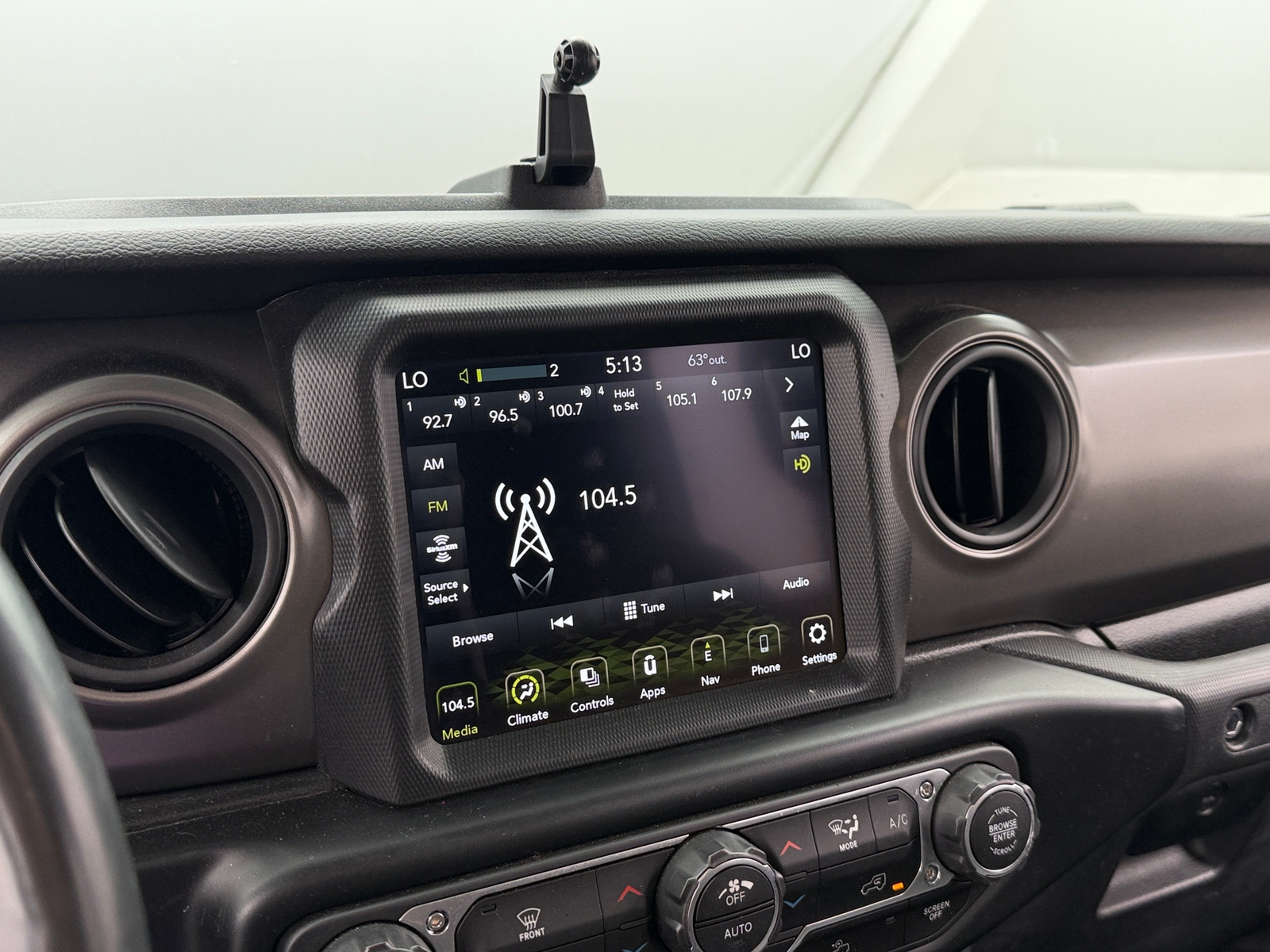 Thumbnail: 2022 Jeep Gladiator - 4