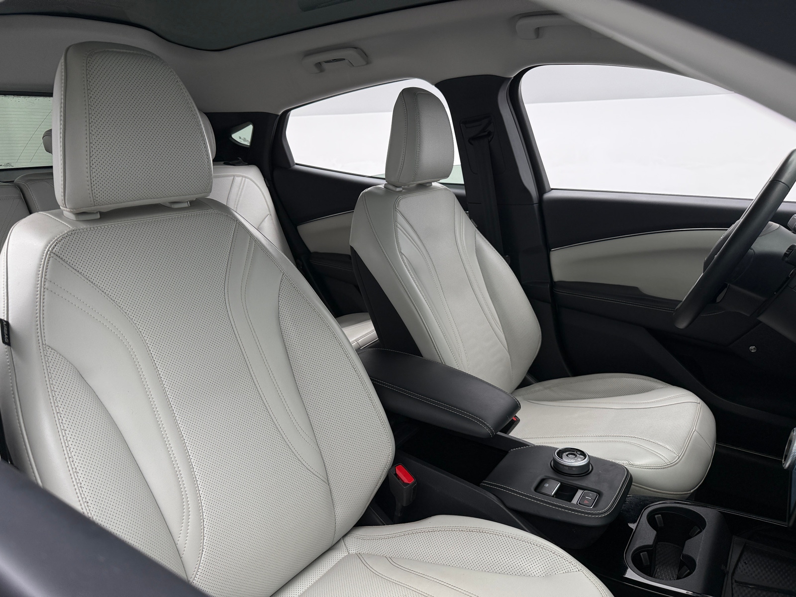 Thumbnail: 2022 Ford Mustang Mach-E - 2