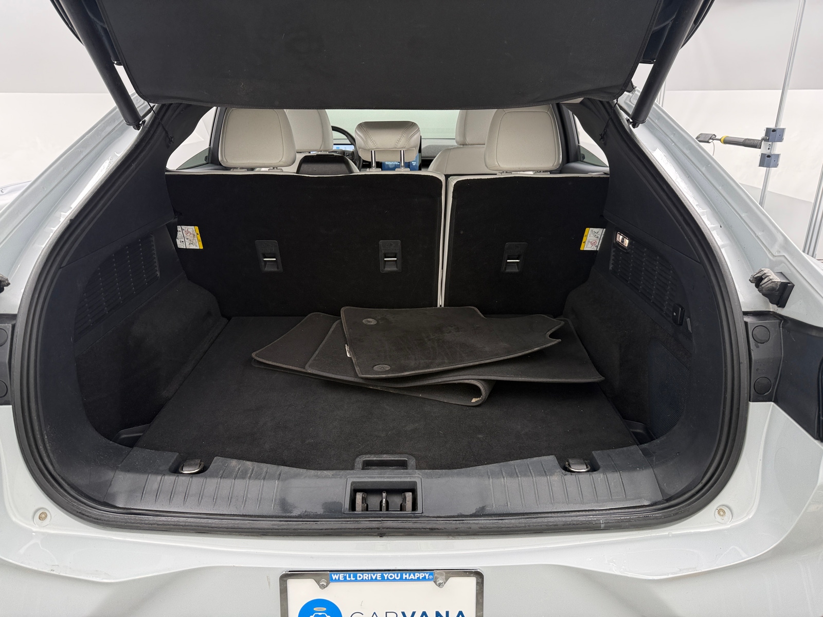 Thumbnail: 2022 Ford Mustang Mach-E - 7