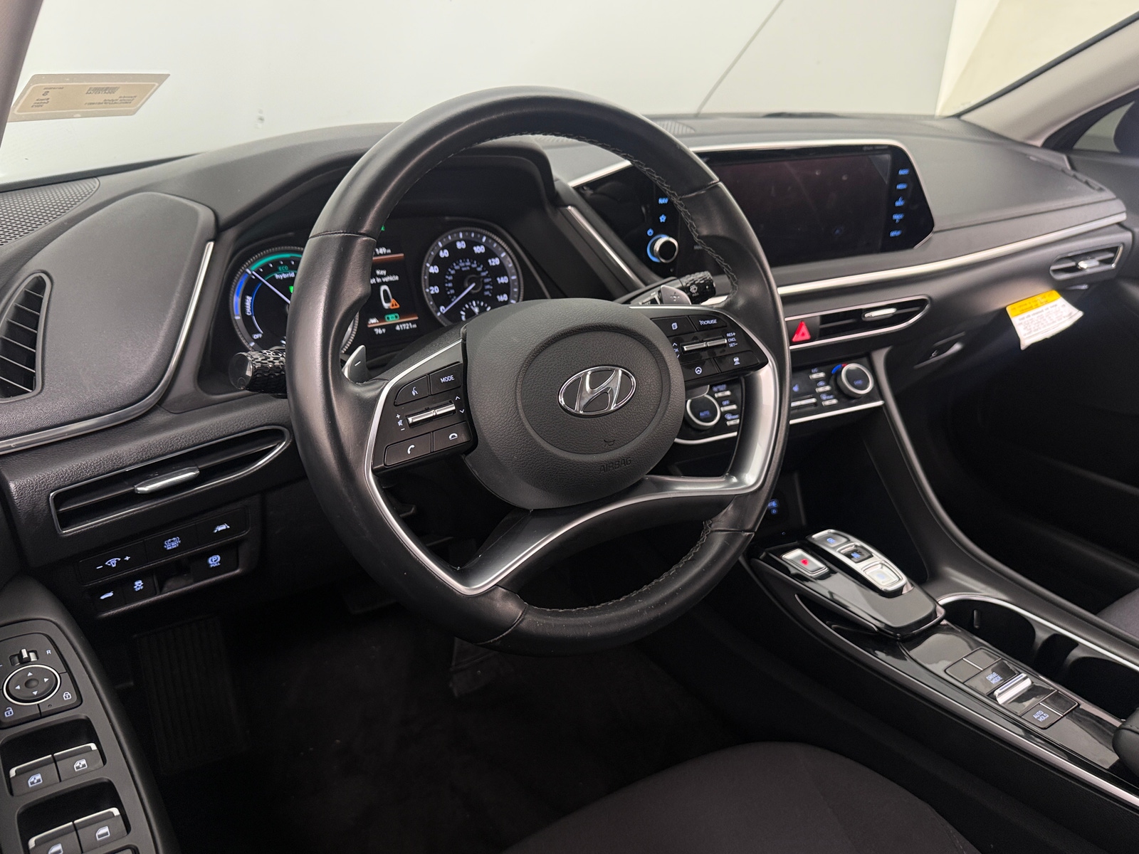 Thumbnail: 2023 Hyundai Sonata - 3