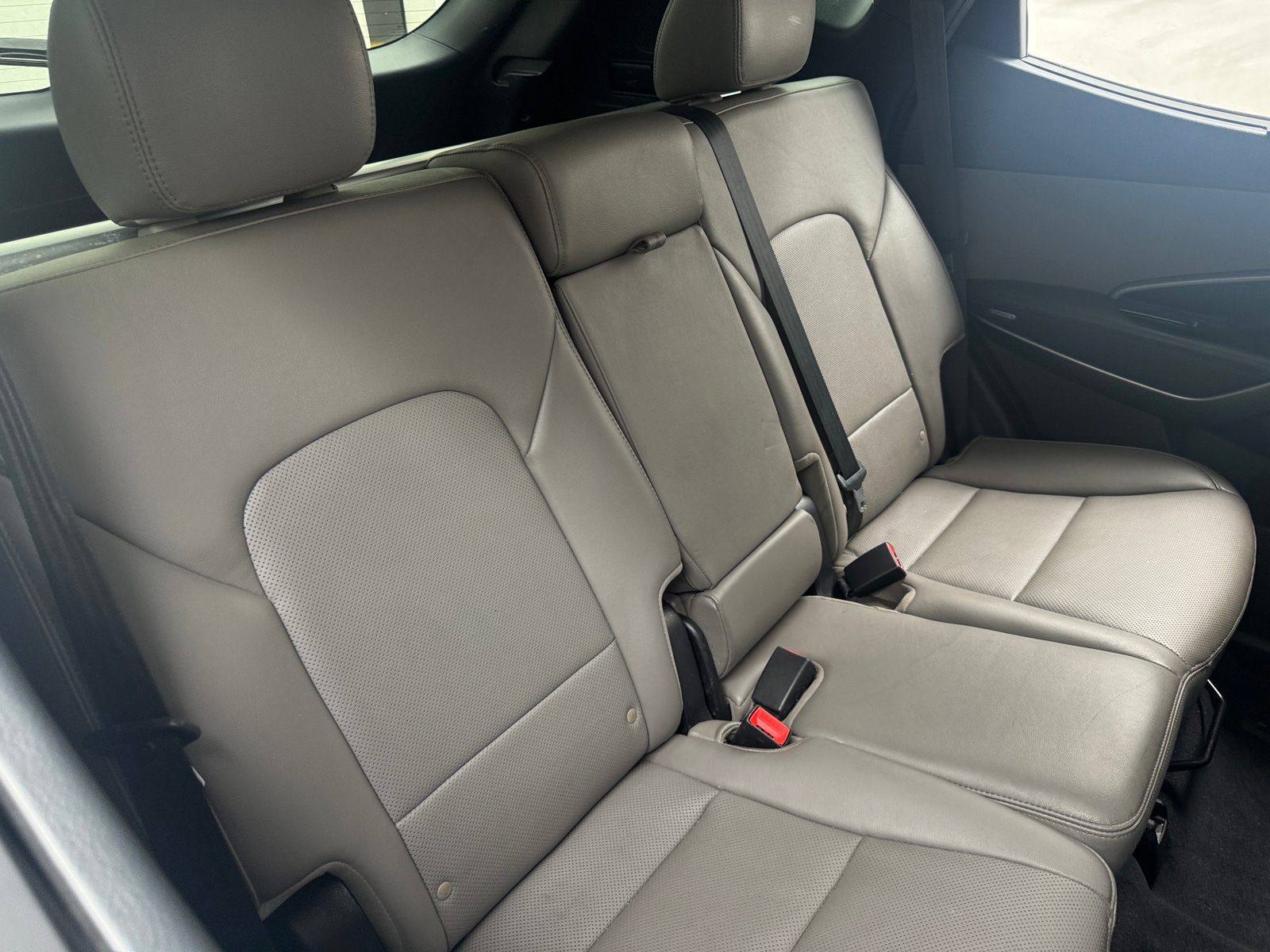 Thumbnail: 2018 Hyundai Santa Fe - 5