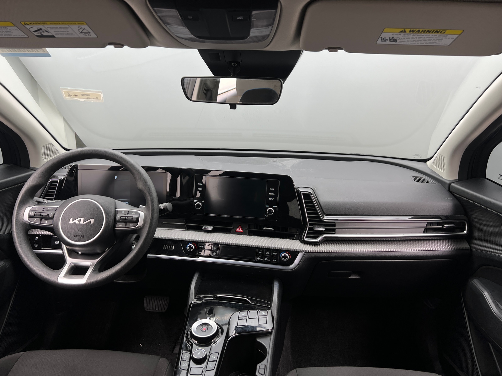 Thumbnail: 2023 Kia Sportage - 3