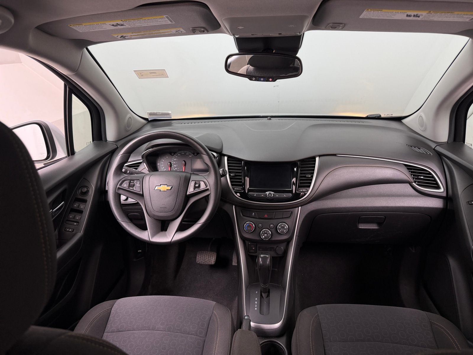 Thumbnail: 2022 Chevrolet Trax - 3