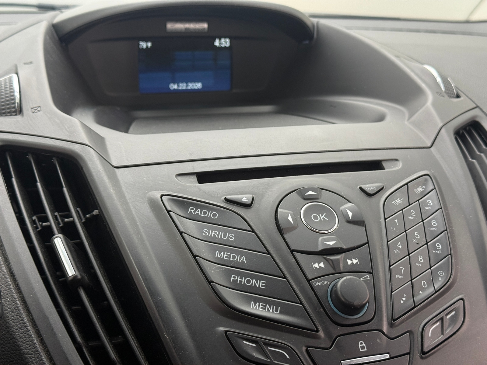Thumbnail: 2015 Ford Escape - 4