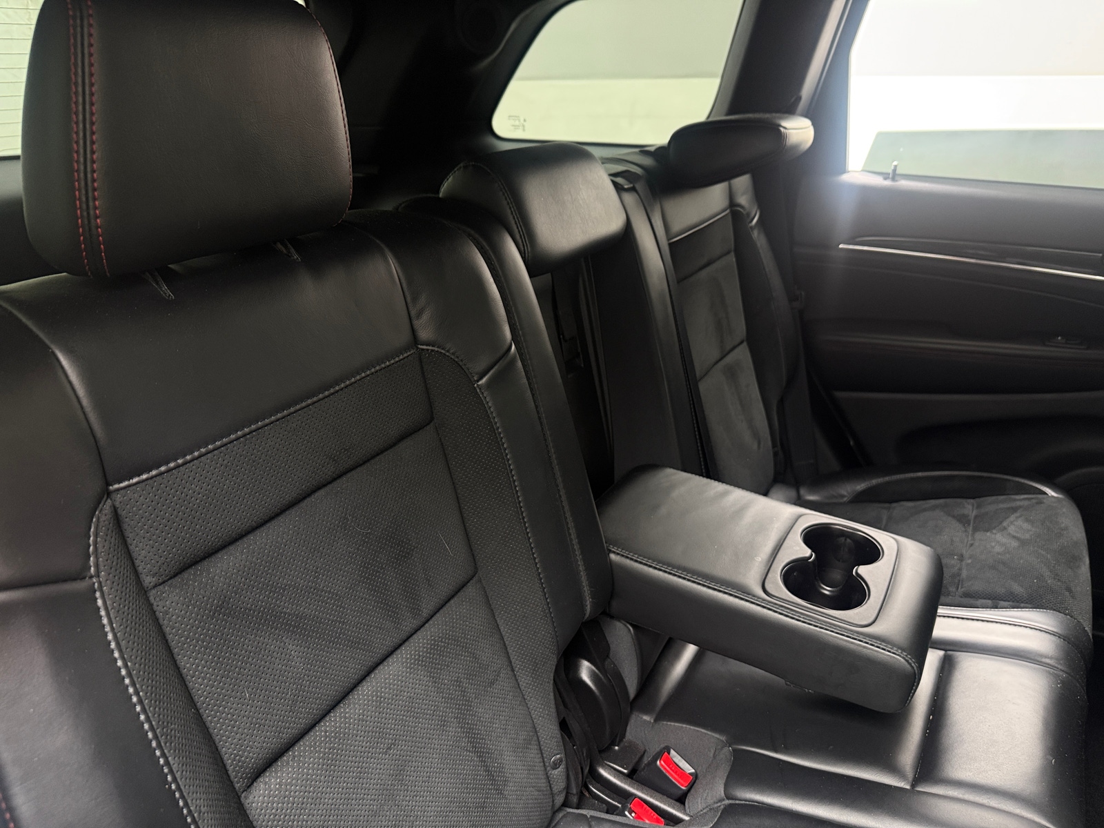 Thumbnail: 2017 Jeep Grand Cherokee - 5