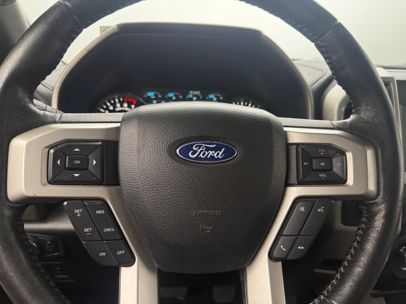 Thumbnail: 2019 Ford Econoline - 4