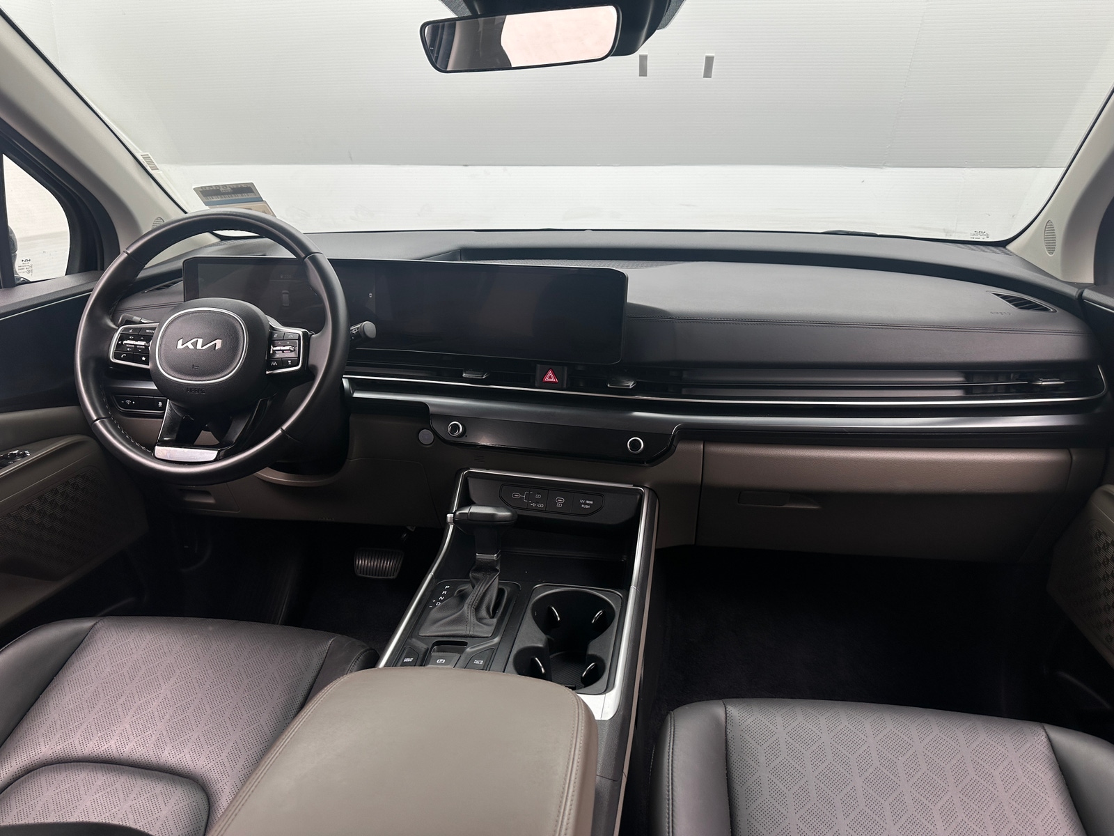 Thumbnail: 2025 Kia Carnival - 2